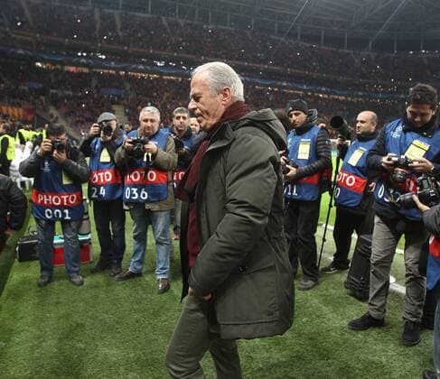 Football, Galatasaray coach Mustafa Denizli apparently facing exit