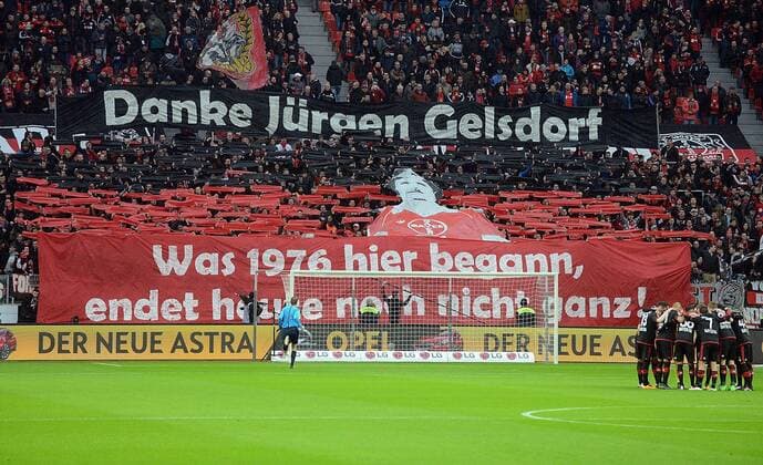 Football, Bayer Leverkusen bids farewell to Jürgen Gelsdorf