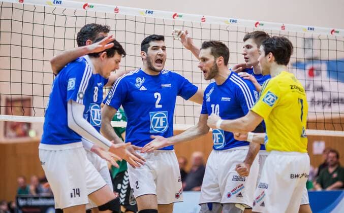 Volleyball, 1. BL, Netzhoppers KW Bestensee - VfB Friedrichshafen