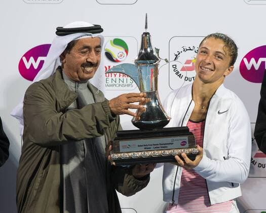 Tennis, Sara Errani wins Dubai Championships