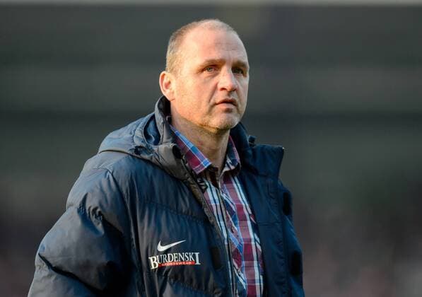 Football, 3. Liga, Erzgebirge Aue sacks sporting director Ziffert