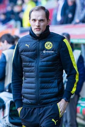 Football, Borussia Dortmund wins in Augsburg