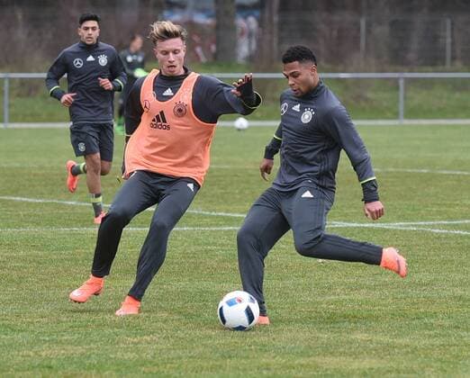 Football, National team, Löw nominates Gerhardt, Gnabry and Henrichs