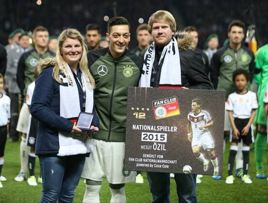 Football, International match, Mesut Özil voted national player 2015, Germany - England