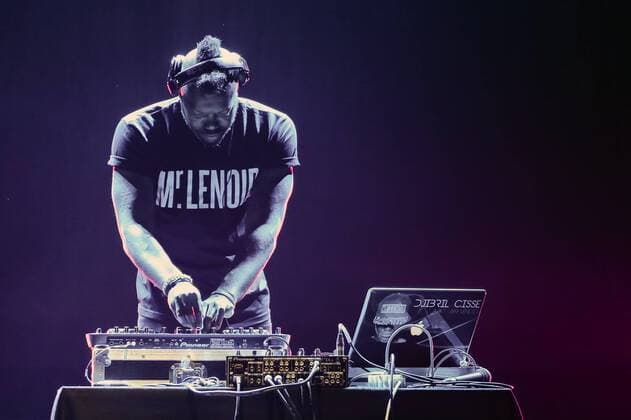 Football, Djibril Cisse - DJ at Mariah Carey concert