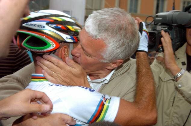 Cycling, Paolo Bettini wins the Tour of Lombardy