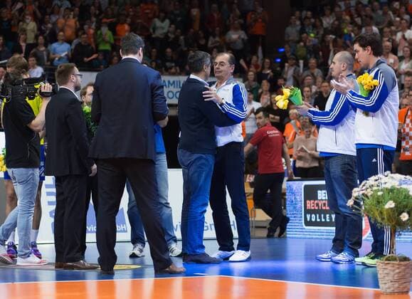 Volleyball, Stelian Moculescu ends coaching career