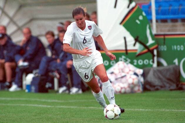 Football, former world champion Brandi Chastain donates her brain to research after her death