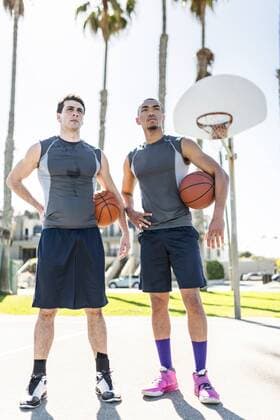 Symbol images Basketball - outdoor under palm trees