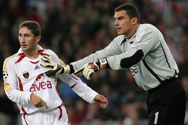 FIFA World Cup 2014, Colombia goalkeeper Mondragon is oldest player in World Cup history