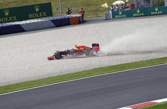 Formula 1, Austrian GP, Max Verstappen - Ride into the gravel trap