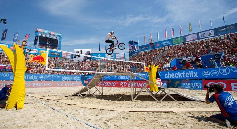 Beach Volleyball, FIVB WorldTour Major in Klagenfurt, BMX Show by Senad Grosic