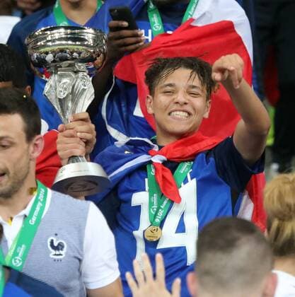 Football, FC Schalke 04 signs Amine Harit