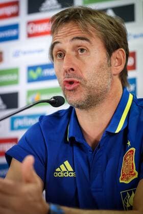 Football, PK National Team Spain with Coach Lopetegui