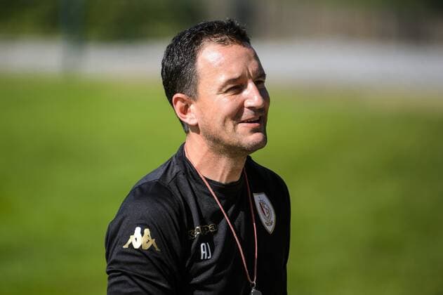 Football, EL, PK and Training Standard Liege