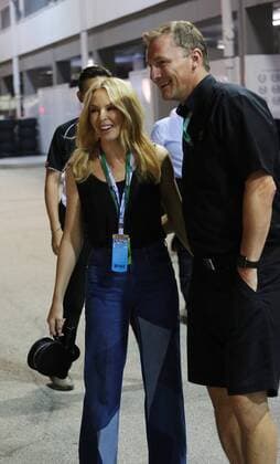Formula 1, Singapore GP, Kylie Minogue at the track