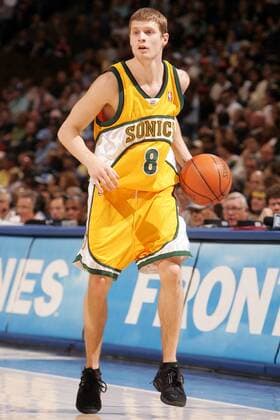 Basketball, NBA, Luke Ridnour passed on by clubs four times in one week - Archive Images
