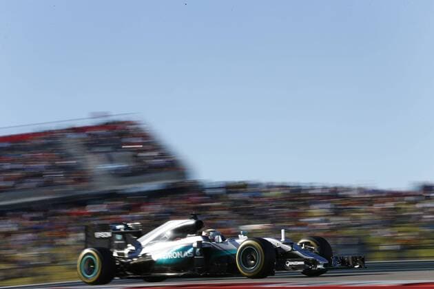 Formula 1, US GP, Hamilton takes pole ahead of Rosberg and Ricciardo