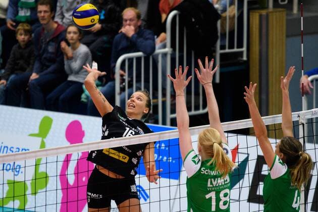 Volleyball, Women, 1. BL, USC Münster - Dresdner SC