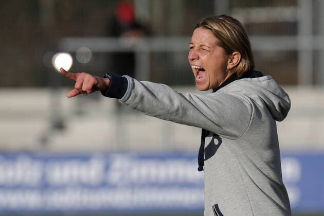 Football, Women, Inka Grings takes over FC Zurich womens team