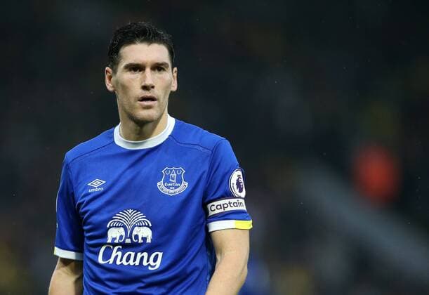 Football, Gareth Barry breaks Premier League record