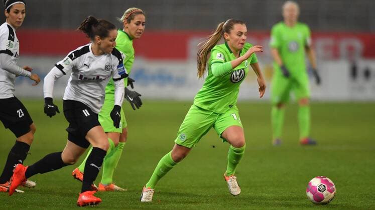 Football, 1. BL, Women, SGS Essen - VfL Wolfsburg