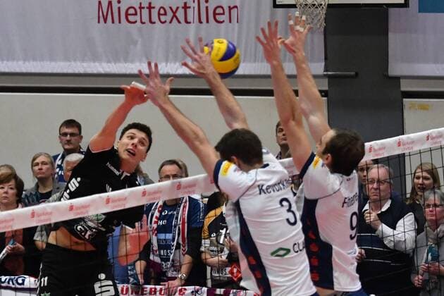 Volleyball, 1. BL, SVG Lüneburg - Netzhoppers KW
