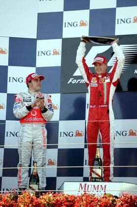 Motorsport, Formula 1, Australian GP, Kimi Räikkönen wins ahead of Fernando Alonso and Lewis Hamilton