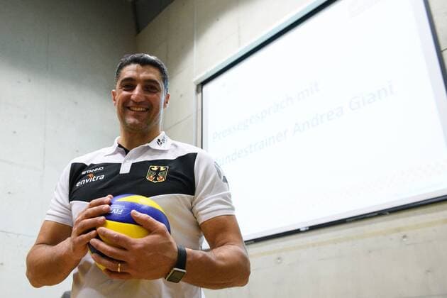 Volleyball, photo shoot national coach Andrea Giani