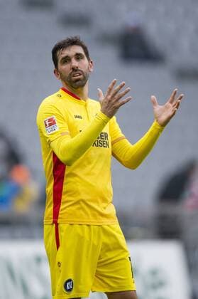 Football, 2. BL, KSC player Jordi Figueras faces prison sentence for match fixing in Spain