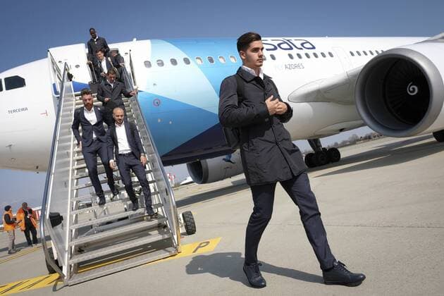 Football, CL, FC Porto, Arrival and PK in Turin