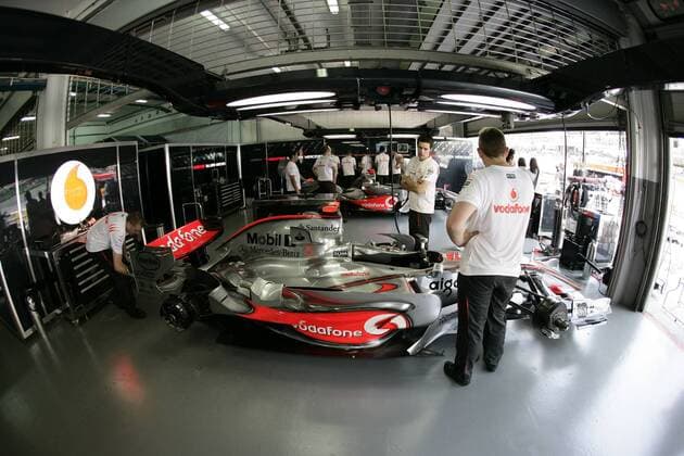 Formula 1, Malaysian GP, double victory for McLaren: Alonso ahead of Hamilton