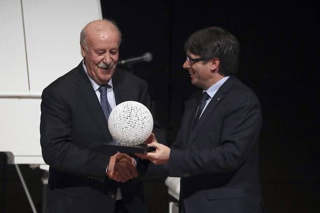 Blanquerna Award for del Bosque in Madrid