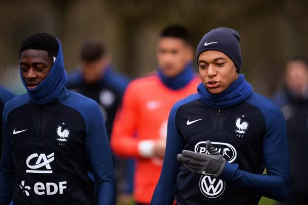 Football, Kylian Mbappe wins Golden Boy Award