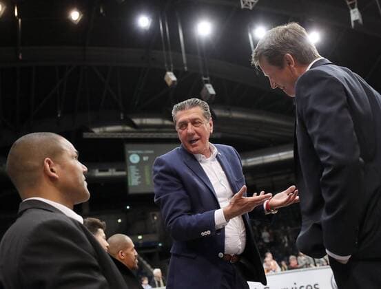 Basketball, Liviu Calin takes lions to court against Braunschweig Basketball team