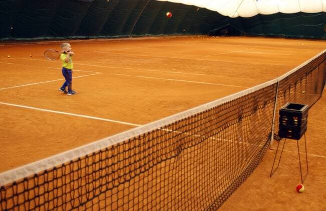 Tennis, Dmytro Kuzminov receives certificate as Ukraine's youngest player