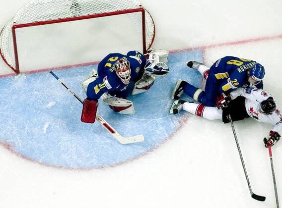 Ice hockey, World Cup, Semi-final, Canada - Sweden 4:1