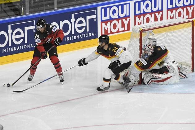 Ice hockey, World Cup, Germany - Canada