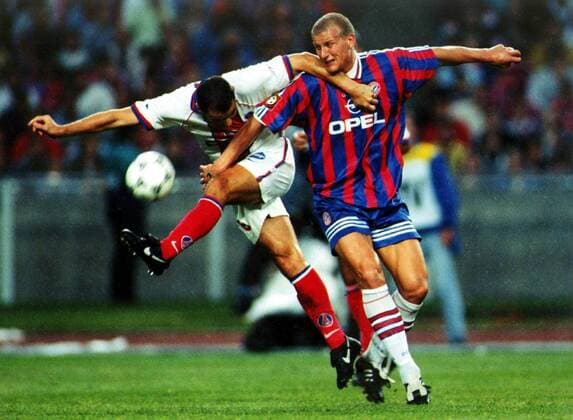 Football, CL draw, Bayern Munich - Paris St. Germain, duels of both in the past