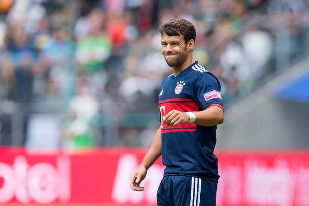 Football, Bayern Munich must do without Juan Bernat for several months