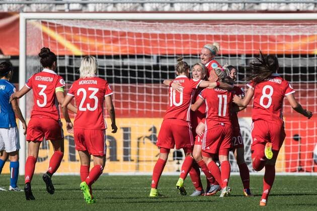 Football, Women's EURO, Italy - Russia