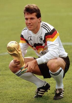 Football, Lothar Matthäus becomes a legend of the sport
