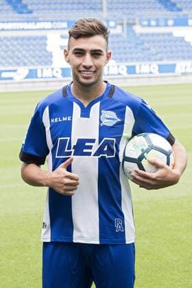 Football, CD Alaves presents new signing Munir El Haddadi
