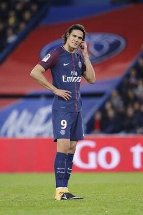 Football, Edinson Cavani reportedly offered millions for penalty waiver
