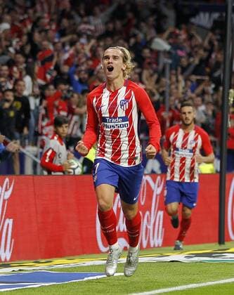Football, Antoine Griezmann moves to FC Baercelona according to media