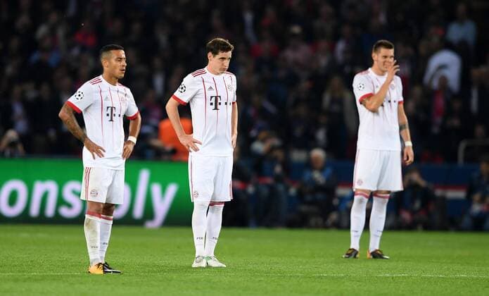 Football, CL, Paris St. Germain - Bayern Munich, Disappointed Bayern
