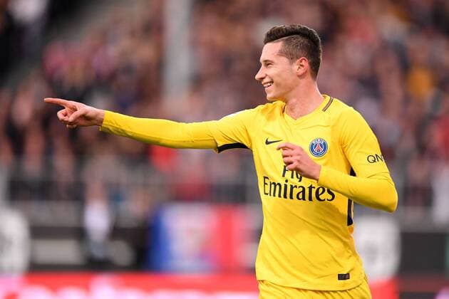 Football, Julian Draxler reportedly facing move to Liverpool