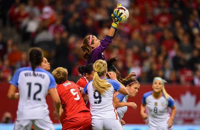 Football, Women, Canada - USA