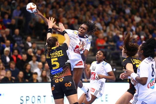 Handball, Women's World Cup, Spain - France
