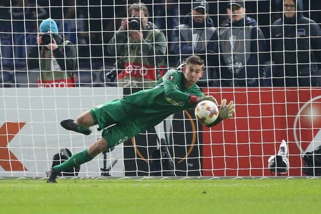 Football, EL, Hertha BSC - Östersunds FK, Jonathan Klinsmann saves penalty on professional debut